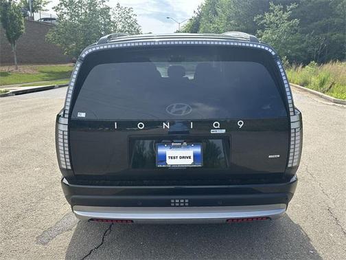 2026 Hyundai IONIQ 9 SE