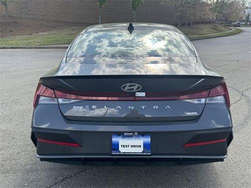 2025 Hyundai ELANTRA HEV SEL Sport