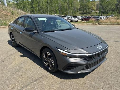 2025 Hyundai ELANTRA HEV SEL Sport