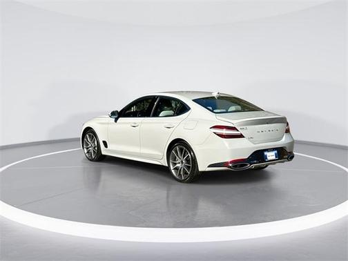 2025 Genesis G70 2.5T