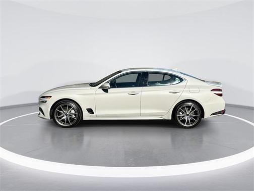 2025 Genesis G70 2.5T