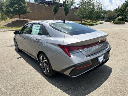 2025 Hyundai ELANTRA HEV Limited