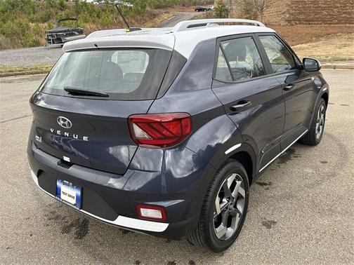 2025 Hyundai VENUE Limited