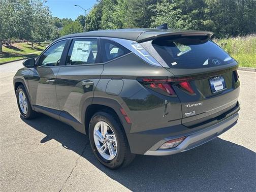 2025 Hyundai TUCSON SE