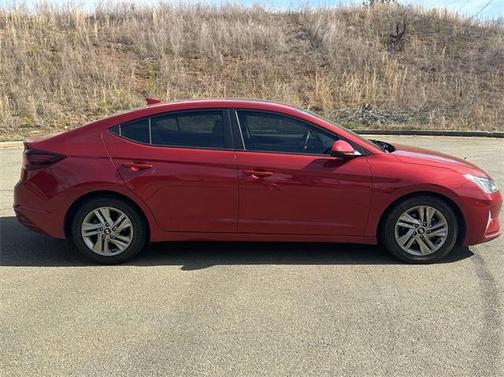 2019 Hyundai ELANTRA Value Edition