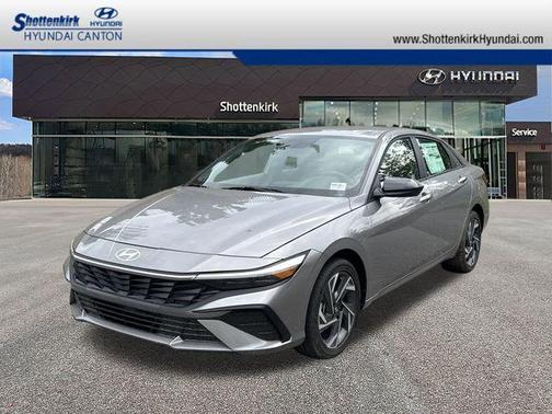 2025 Hyundai ELANTRA HEV SEL Sport