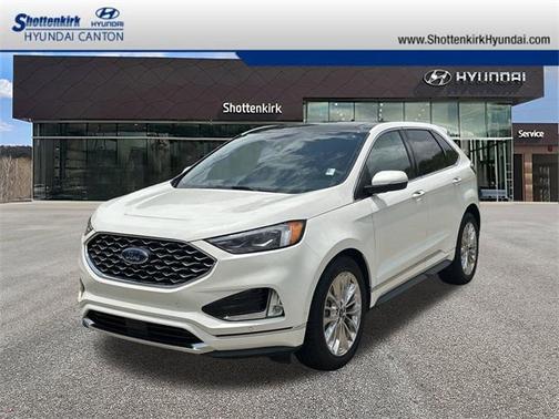 2021 Ford Edge Titanium