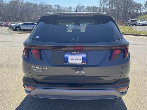 2025 Hyundai TUCSON SEL