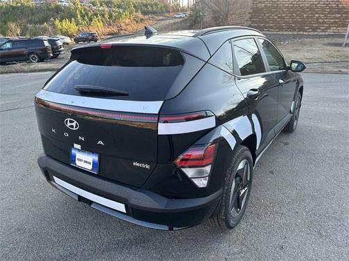 2025 Hyundai KONA EV SEL