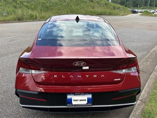 2025 Hyundai ELANTRA HEV Limited