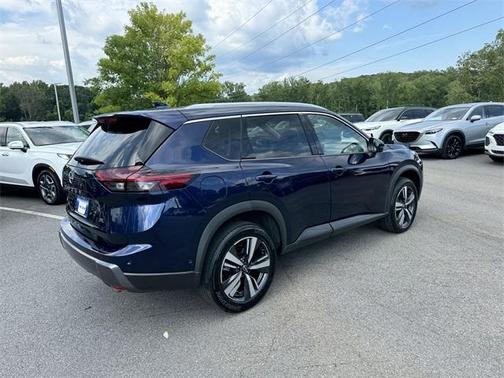 2024 Nissan Rogue SL