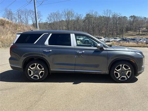 2025 Hyundai PALISADE SEL Premium