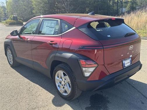 2025 Hyundai KONA SE