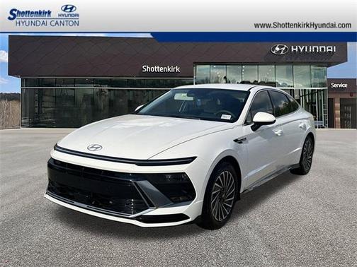 2025 Hyundai SONATA Hybrid SEL