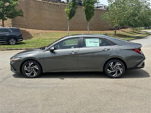 2025 Hyundai ELANTRA HEV Limited
