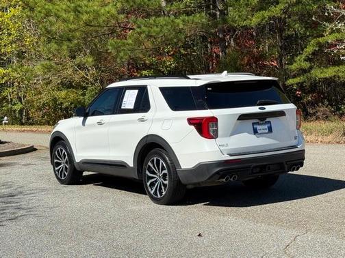 2020 Ford Explorer ST