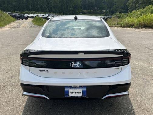 2025 Hyundai SONATA Hybrid SEL