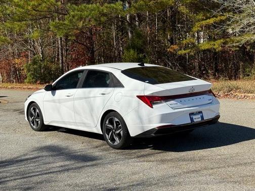 2023 Hyundai ELANTRA HEV Limited