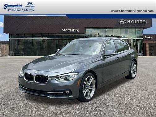 2017 BMW 330 i