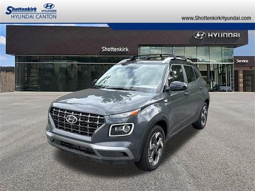2025 Hyundai VENUE Limited