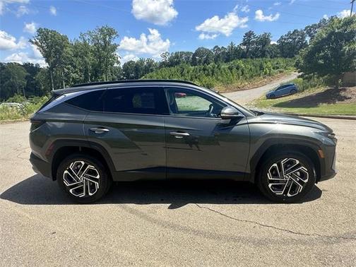 2025 Hyundai TUCSON Hybrid Limited