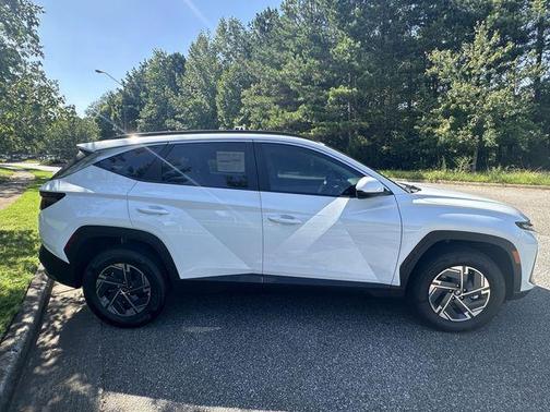 2025 Hyundai TUCSON Hybrid Blue