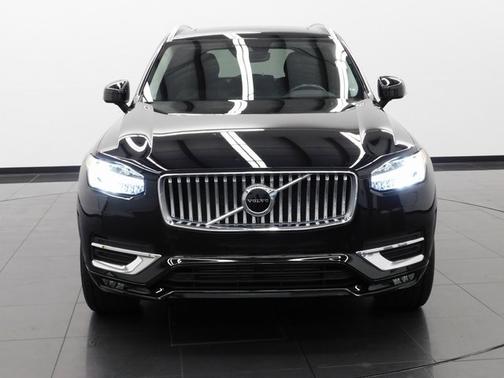 2022 Volvo XC90 T6 AWD Inscription 7 Seater