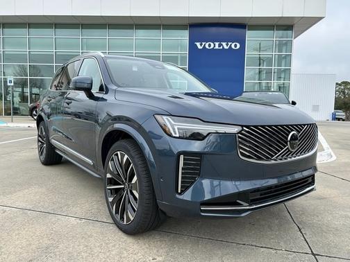 2025 Volvo XC90 B6 Ultra