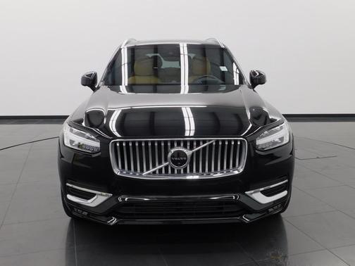 2022 Volvo XC90 T6 AWD Inscription 7 Seater