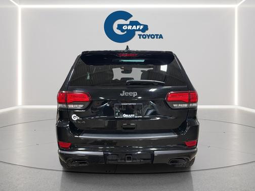 Diamond Black Crystal Pearlcoat 2018 Jeep Grand Cherokee High Altitude