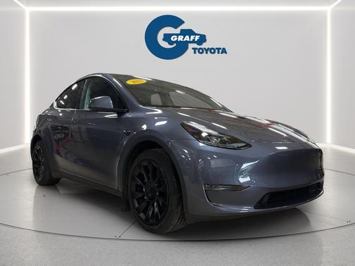 2023 Tesla Model Y Long Range Dual Motor All-Wheel Drive