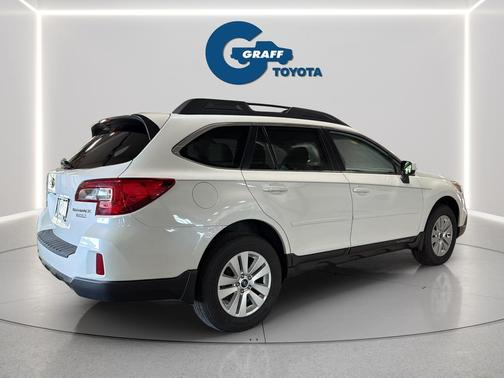 Crystal White Pearl 2015 Subaru Outback 2.5i Premium