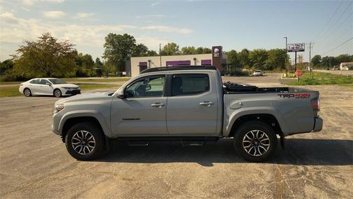 2020 Toyota Tacoma TRD Sport