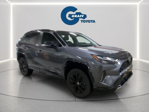 2022 Toyota RAV4 Hybrid SE