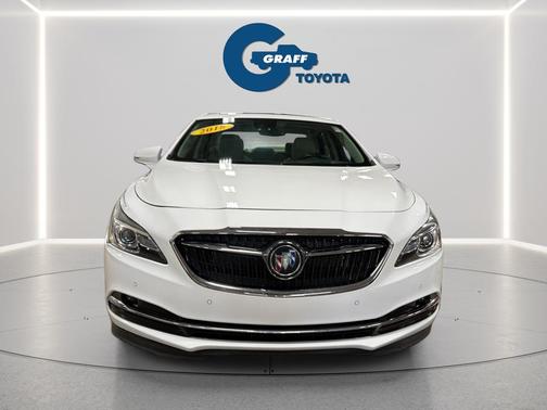 Summit White 2018 Buick LaCrosse Premium