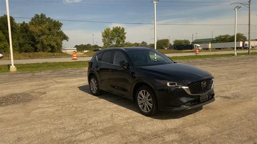 2022 Mazda CX-5 Signature