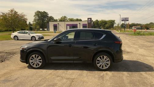 2022 Mazda CX-5 Signature