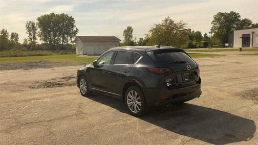 2022 Mazda CX-5 Signature