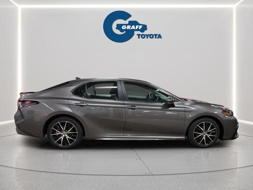 Predawn Gray Mica 2024 Toyota Camry SE