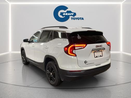 Summit White 2023 GMC Terrain SLE