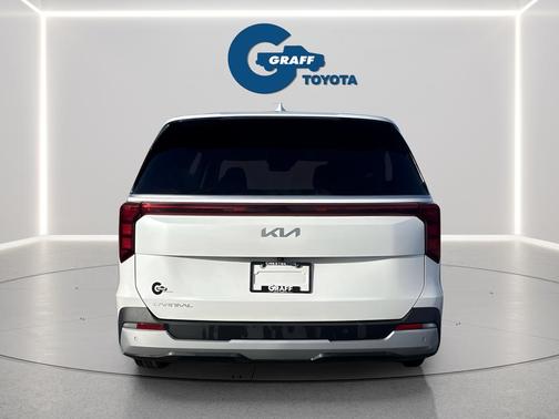 Snow White Pearl 2025 Kia Carnival LXS