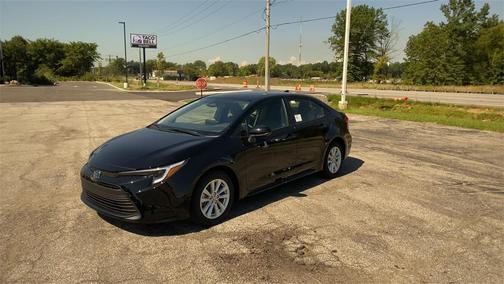 2025 Toyota Corolla Hybrid LE