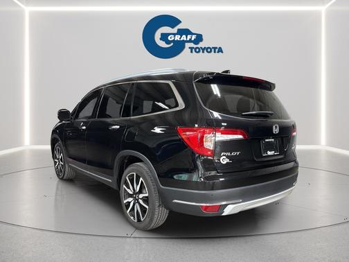 Nh-731p/Crystal_Bl 2021 Honda Pilot Touring 8-Passenger