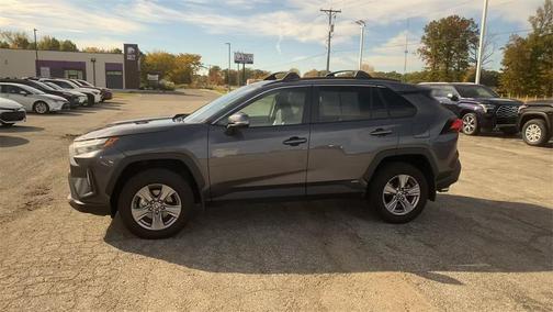 2023 Toyota RAV4 Hybrid XLE