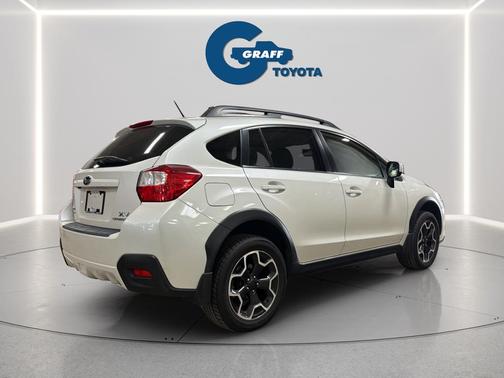 Satin White Pearl 2014 Subaru XV Crosstrek 2.0i Limited
