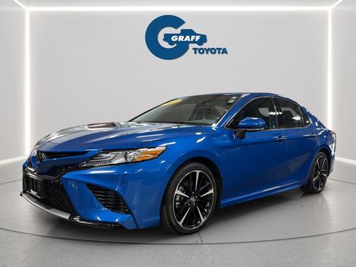 Blue Streak Metallic 2019 Toyota Camry XSE