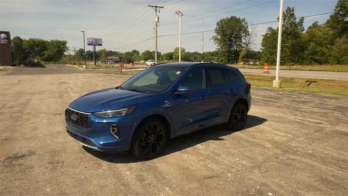 2023 Ford Escape ST-Line Elite