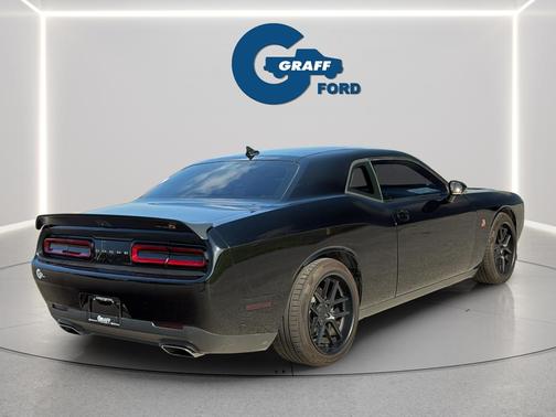 Pitch Black Clearcoat 2021 Dodge Challenger R/T Scat Pack