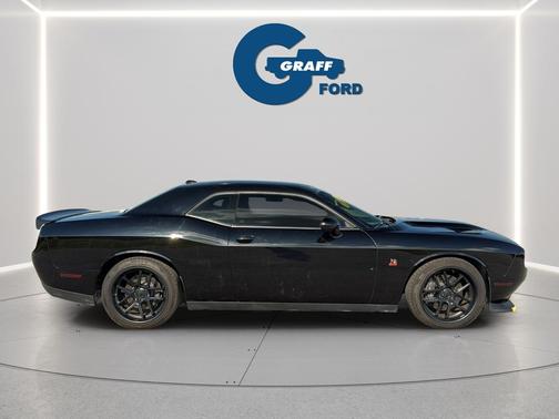 Pitch Black Clearcoat 2021 Dodge Challenger R/T Scat Pack