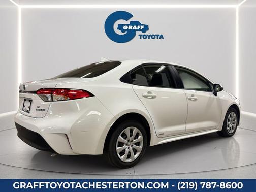 Ice Cap 2024 Toyota Corolla Hybrid LE